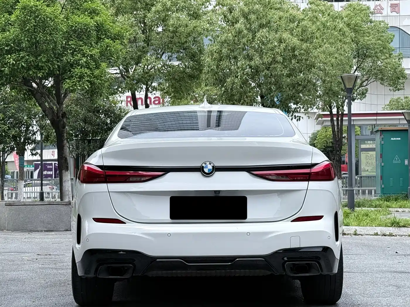 BMW 2 Series (Import) 2023 225i 4-Door Coupe M Sport Package фото 15