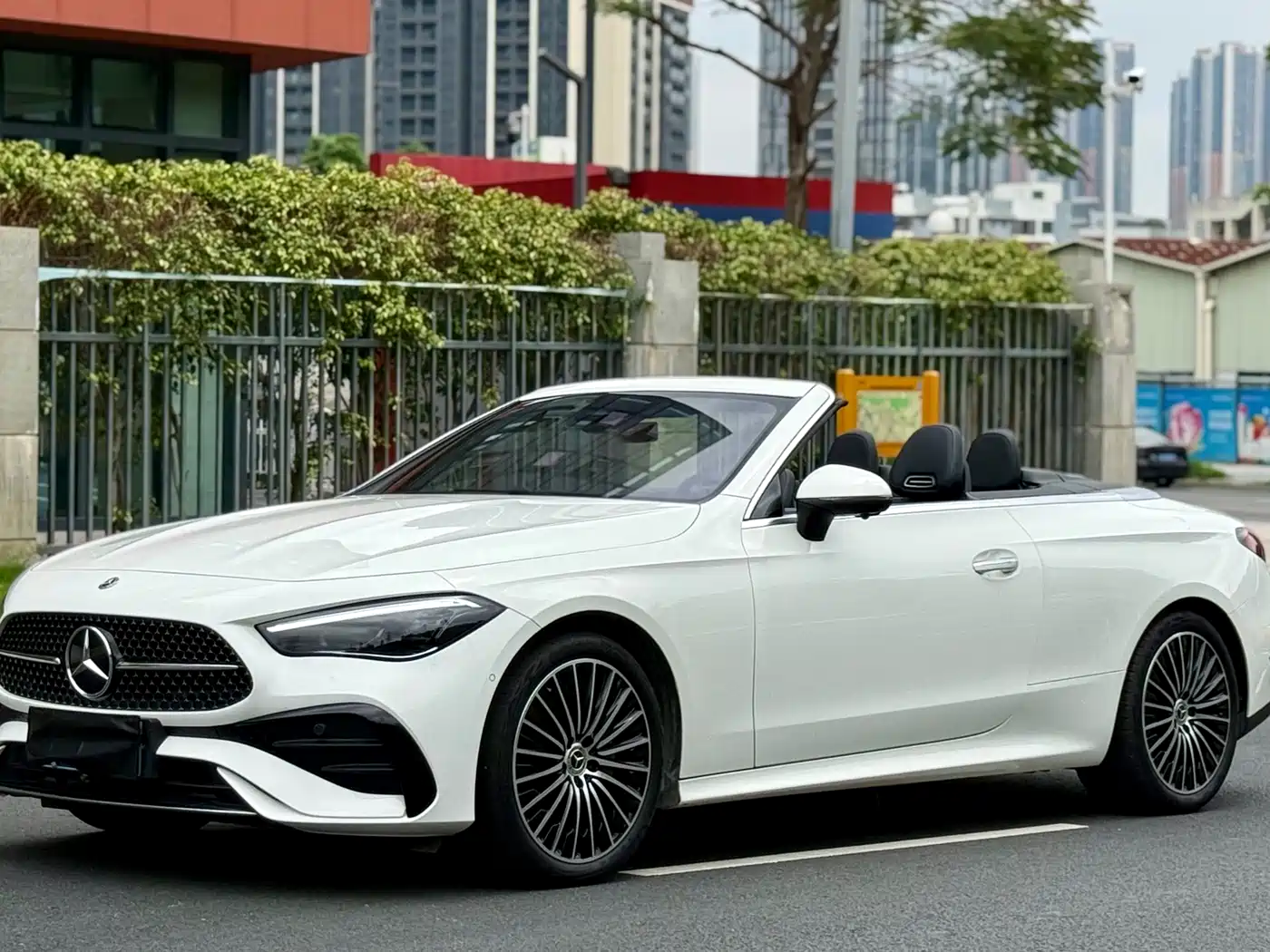 Mercedes-Benz CLE 2024 CLE 260 Convertible Coupe фото 11