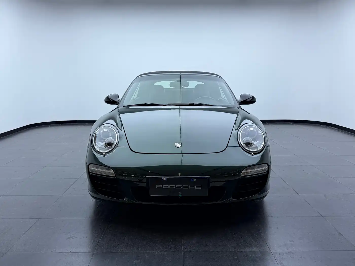Porsche 911 2010 Carrera 4S Cabriolet 3.8L фото 2