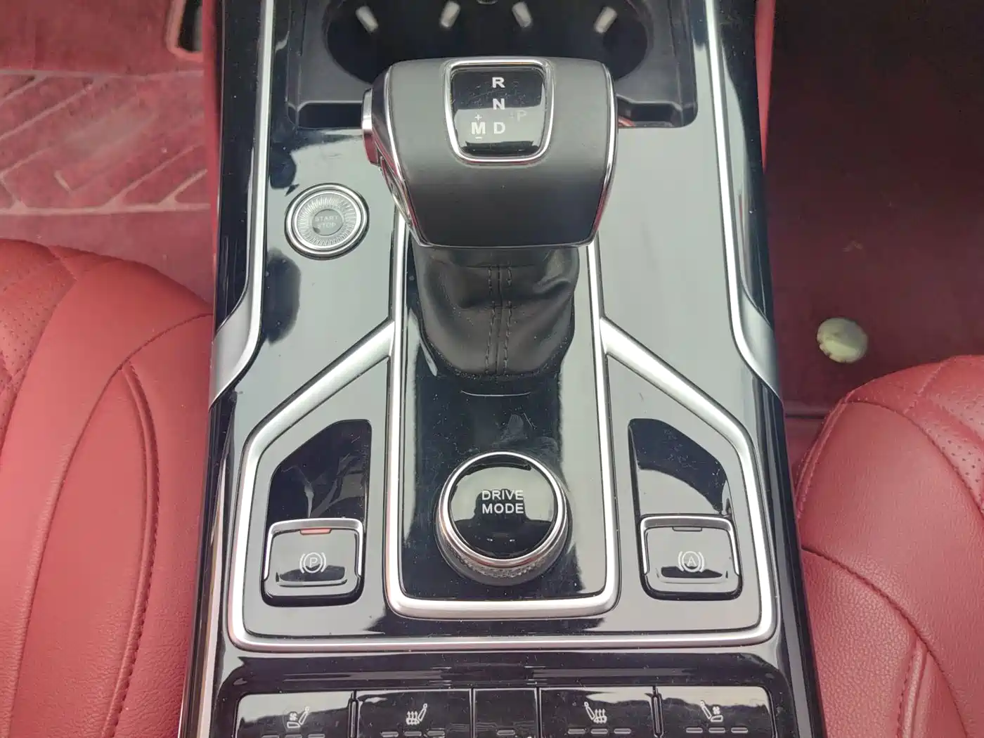 Hongqi HS5 2022 2.0T Smart Connect Flagship AWD Edition фото 13