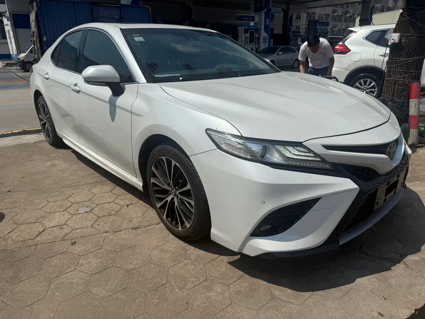 Toyota Camry 2018 2.5S Trend Edition фото 2