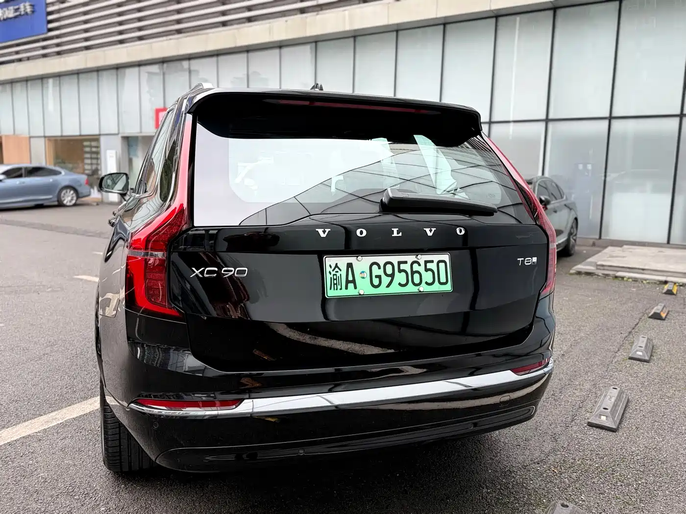 VOLVO XC90 PLUG IN HYBRID