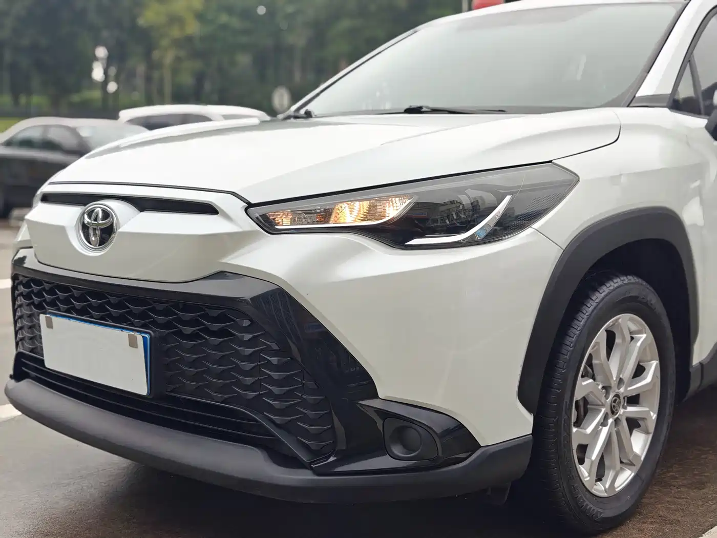 Toyota Frontlander 2024 2.0L CVT Elite Edition фото 17