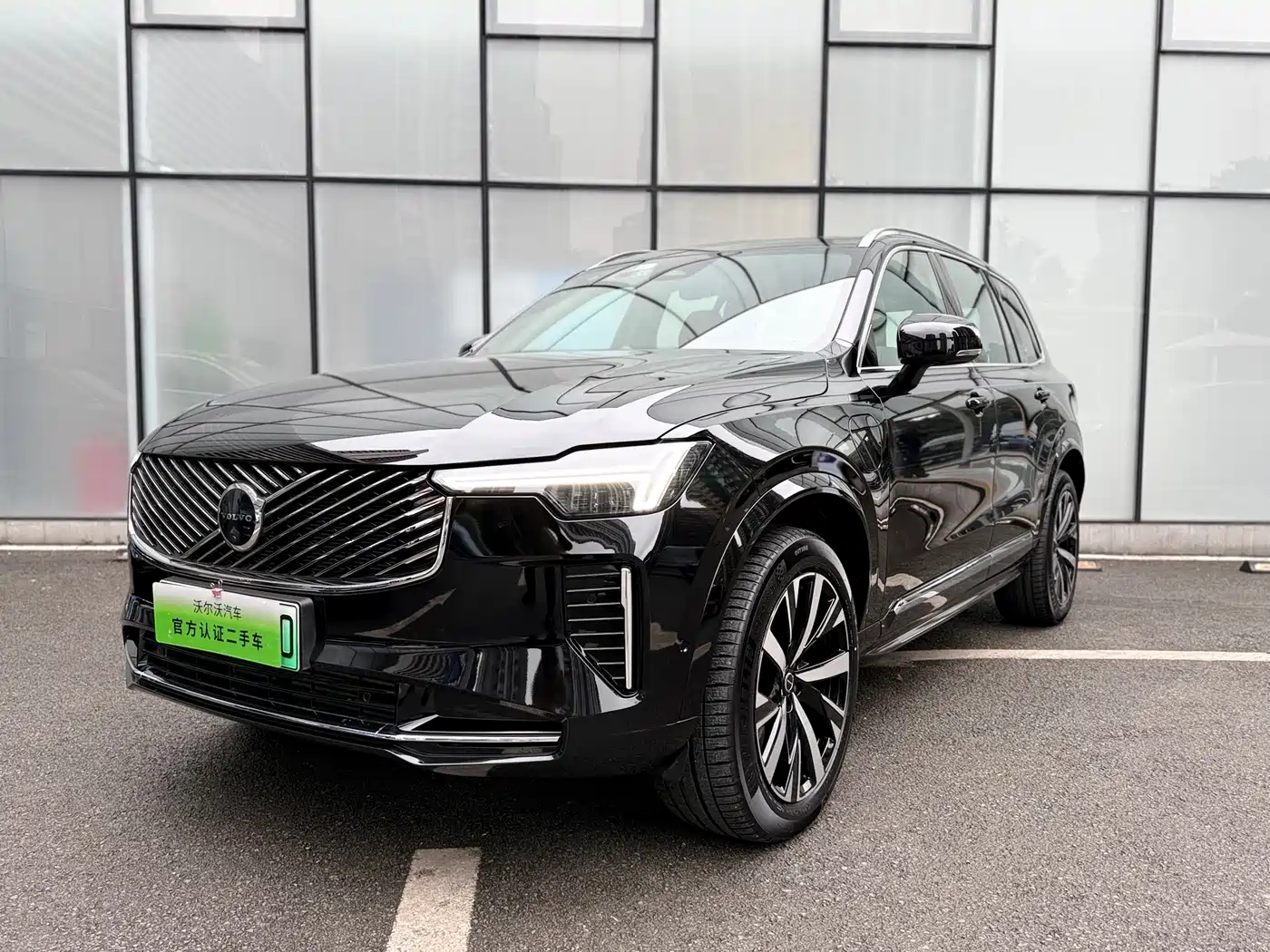 VOLVO XC90 PLUG IN HYBRID