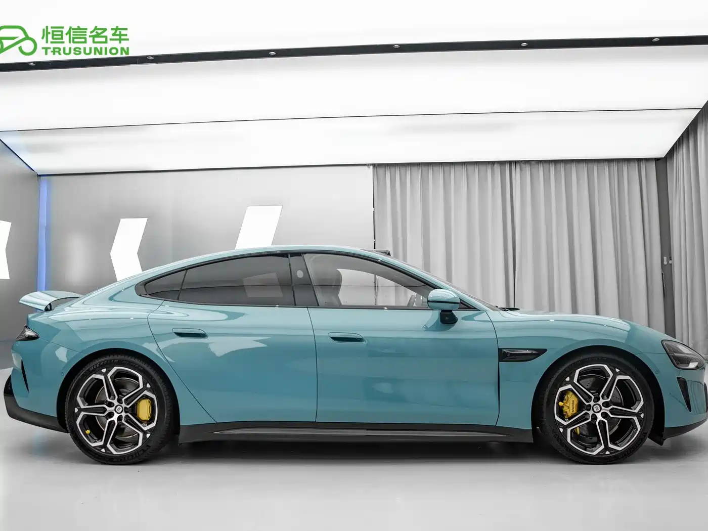 Xiaomi Auto Xiaomi SU7 2024 AWD Extended Range Advanced Smart Driving Max Edition фото 7
