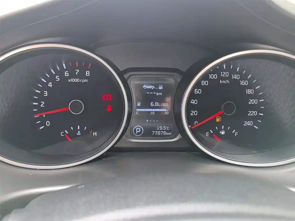 Kia Sportage 2016 2.0L Automatic 2WD GLS фото 12