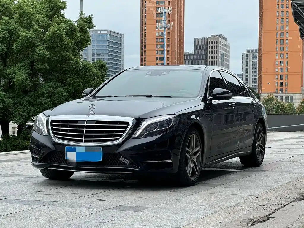 Фото 1 - Mercedes-Benz S-Class