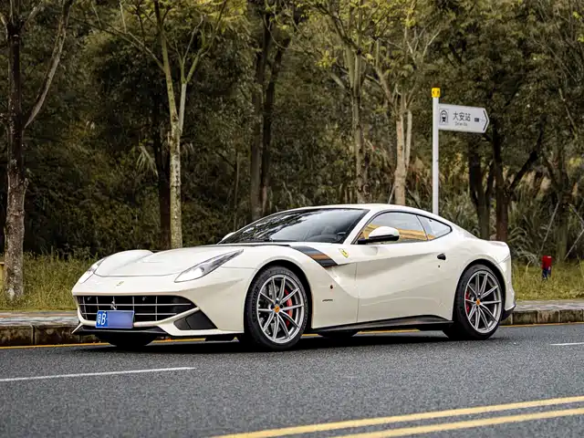  Ferrari F12berlinetta 2013 6.3L Standard