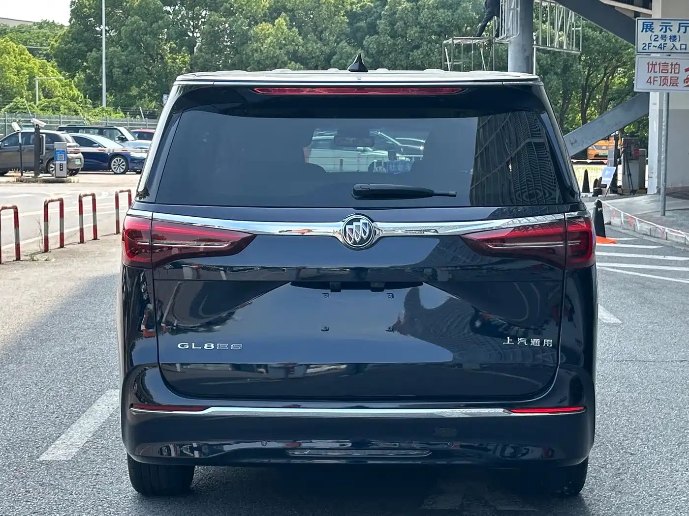 BUICK GL8