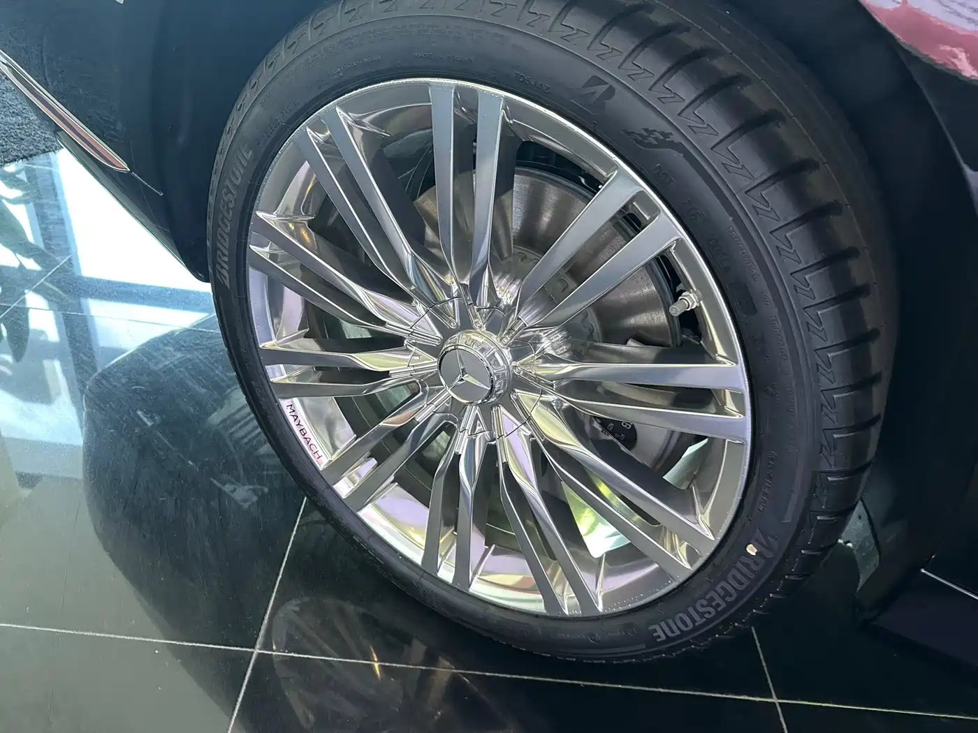 Mercedes-Benz Maybach S-Class 2026 S 580 4MATIC фото 21