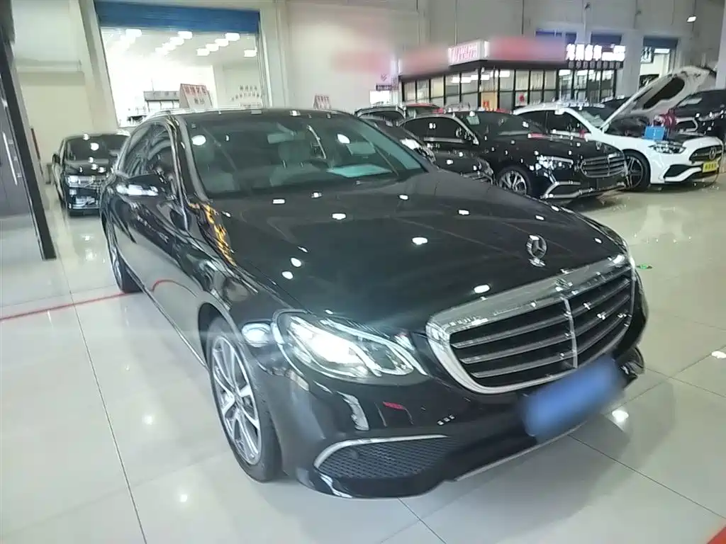 Mercedes-Benz E-Class 2018 Facelift E 200 L 4MATIC фото 4