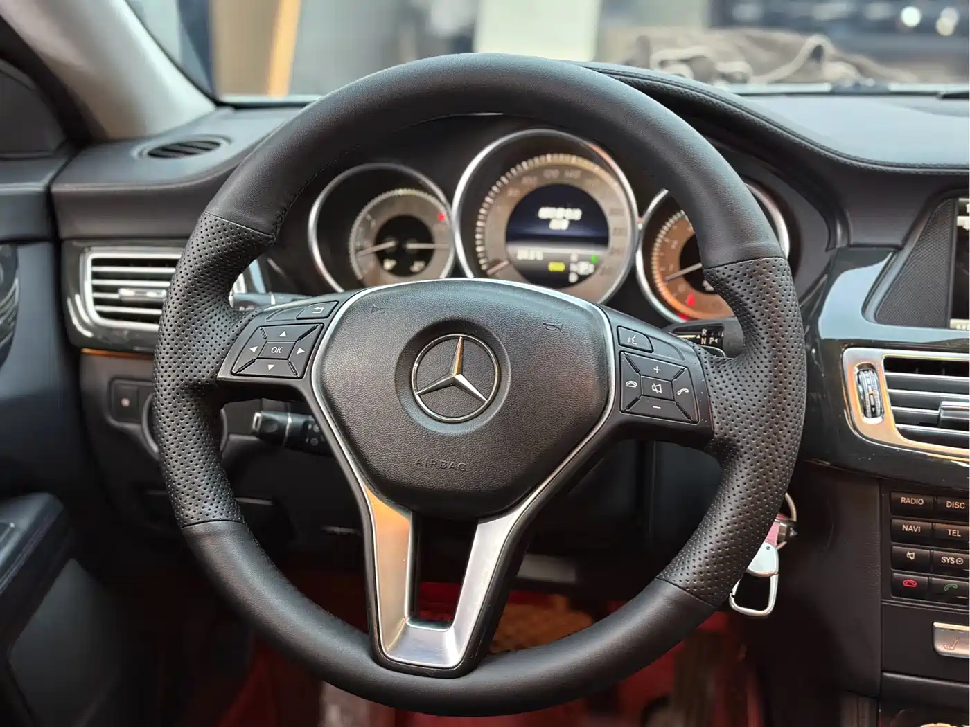 Mercedes-Benz CLS 2012 CLS 300 CGI фото 8