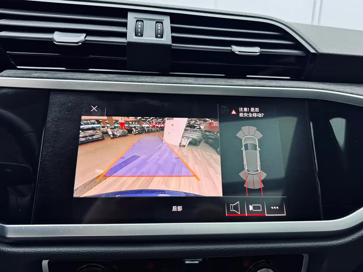 Audi Q3 2019 40 TFSI Fashion Dynamic фото 14