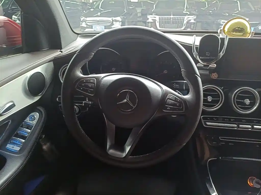 Mercedes-Benz GLC 2017 GLC 200 4MATIC фото 11