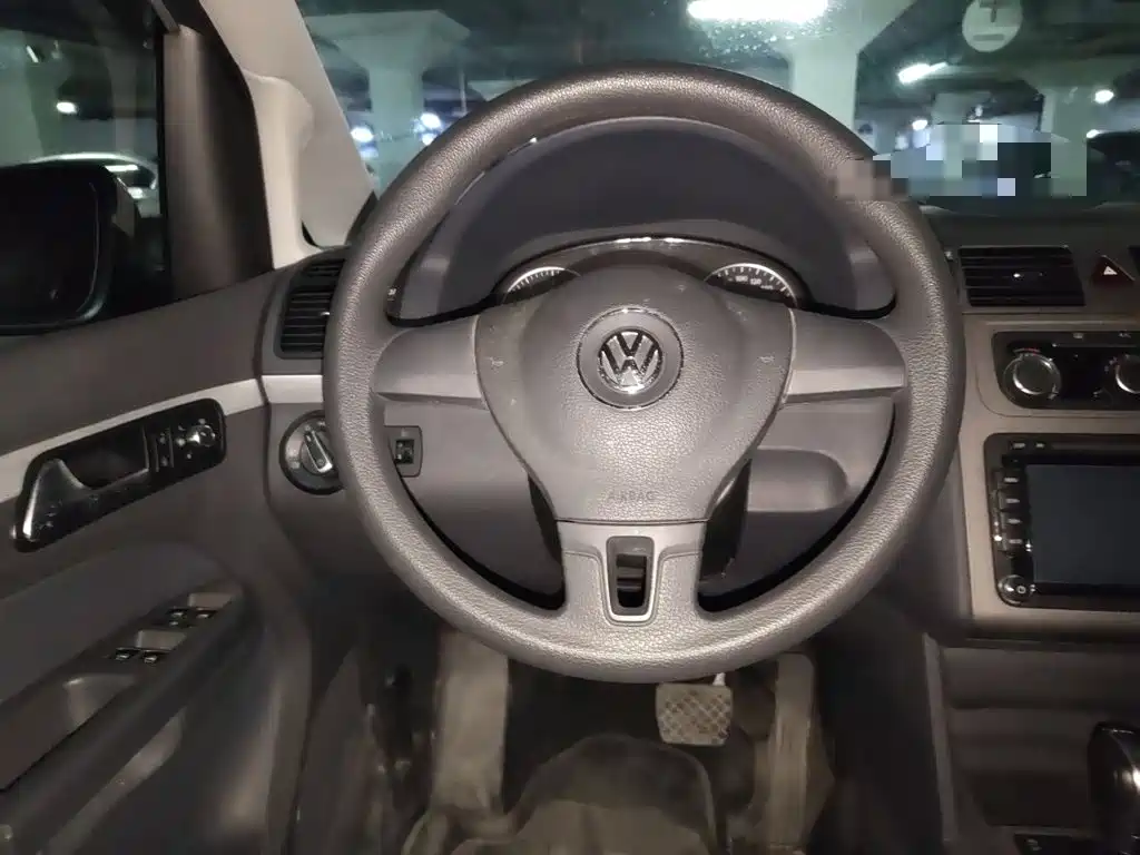 Volkswagen Touran 2014 2013 1.4T DSG Comfort 5-seater