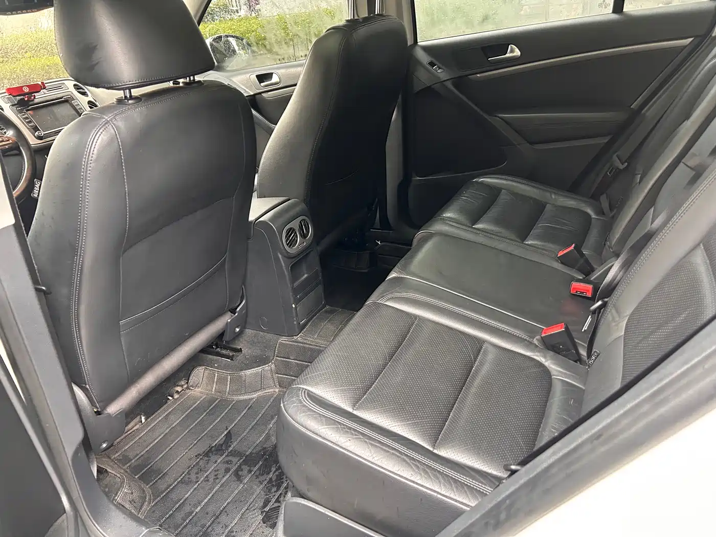 Volkswagen Tiguan 2015 1.8TSI Automatic 2WD Trendline фото 8