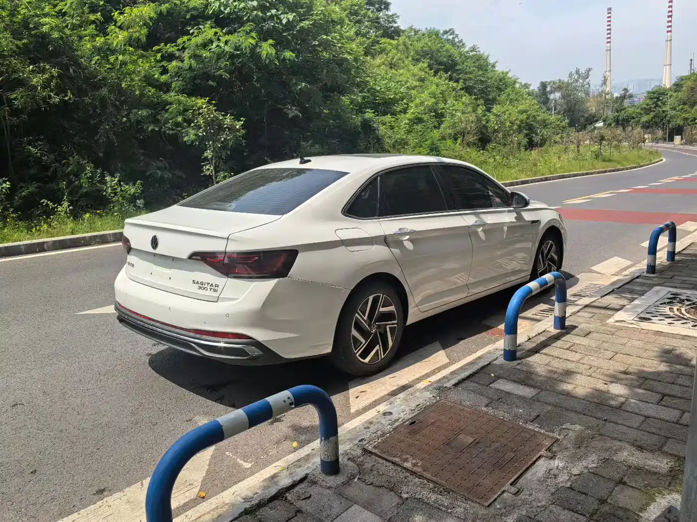 Volkswagen Sagitar 2025 300TSI DSG Surpass Edition фото 9
