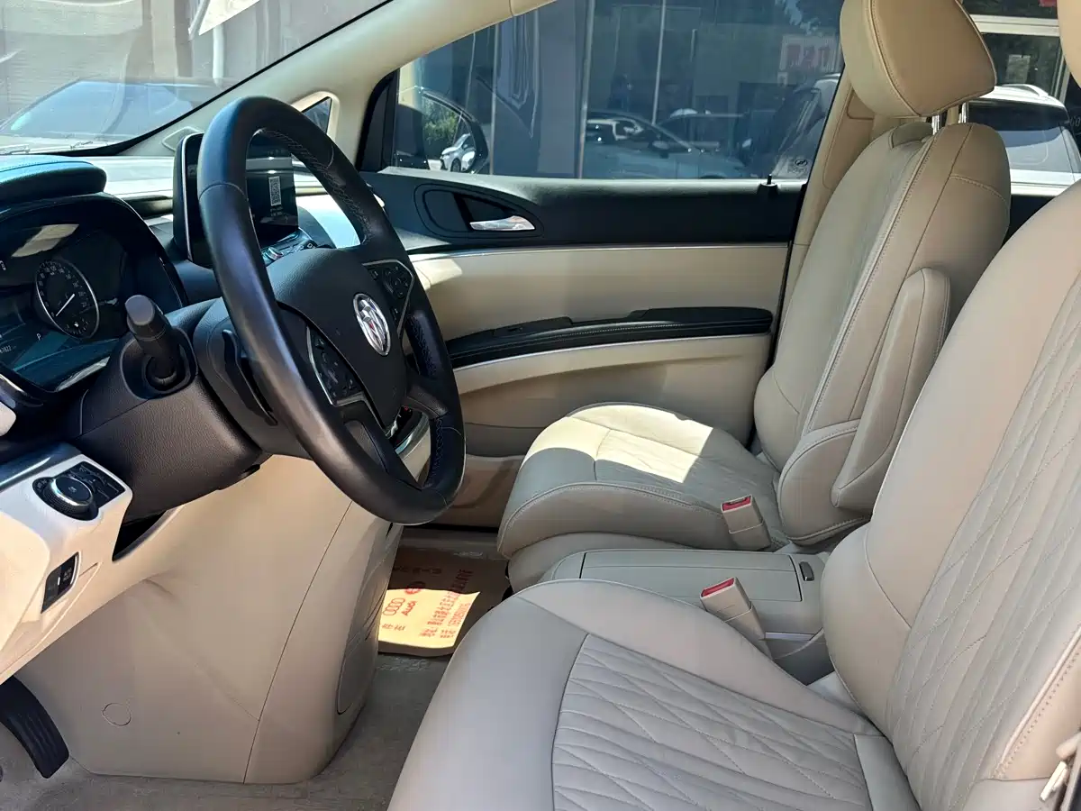 Buick GL8 2023 Land Business Class 652T Luxury фото 5