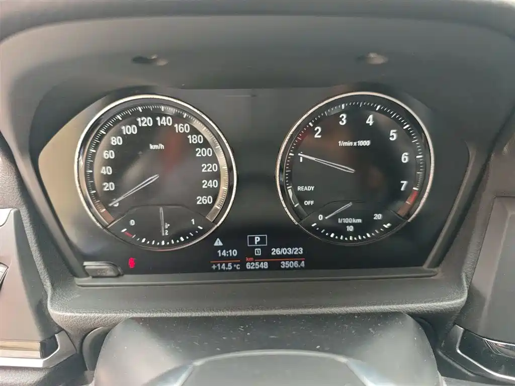 BMW 1 Series 2018 Facelift 118i Sport фото 12