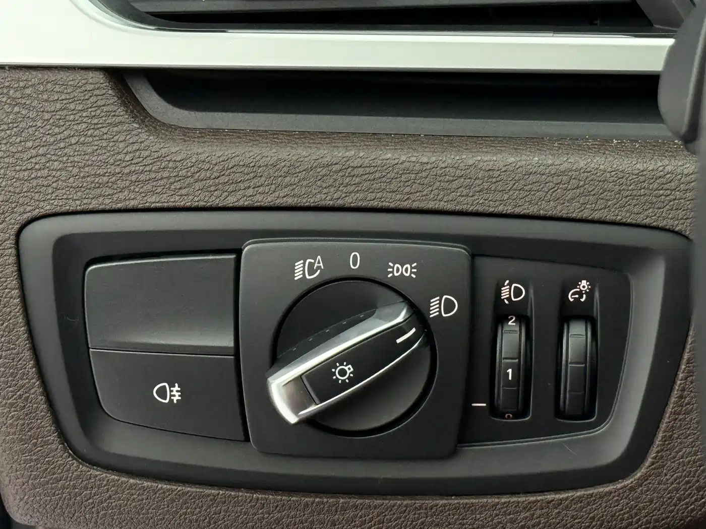 BMW X1 2022 sDrive20Li Fashion фото 17