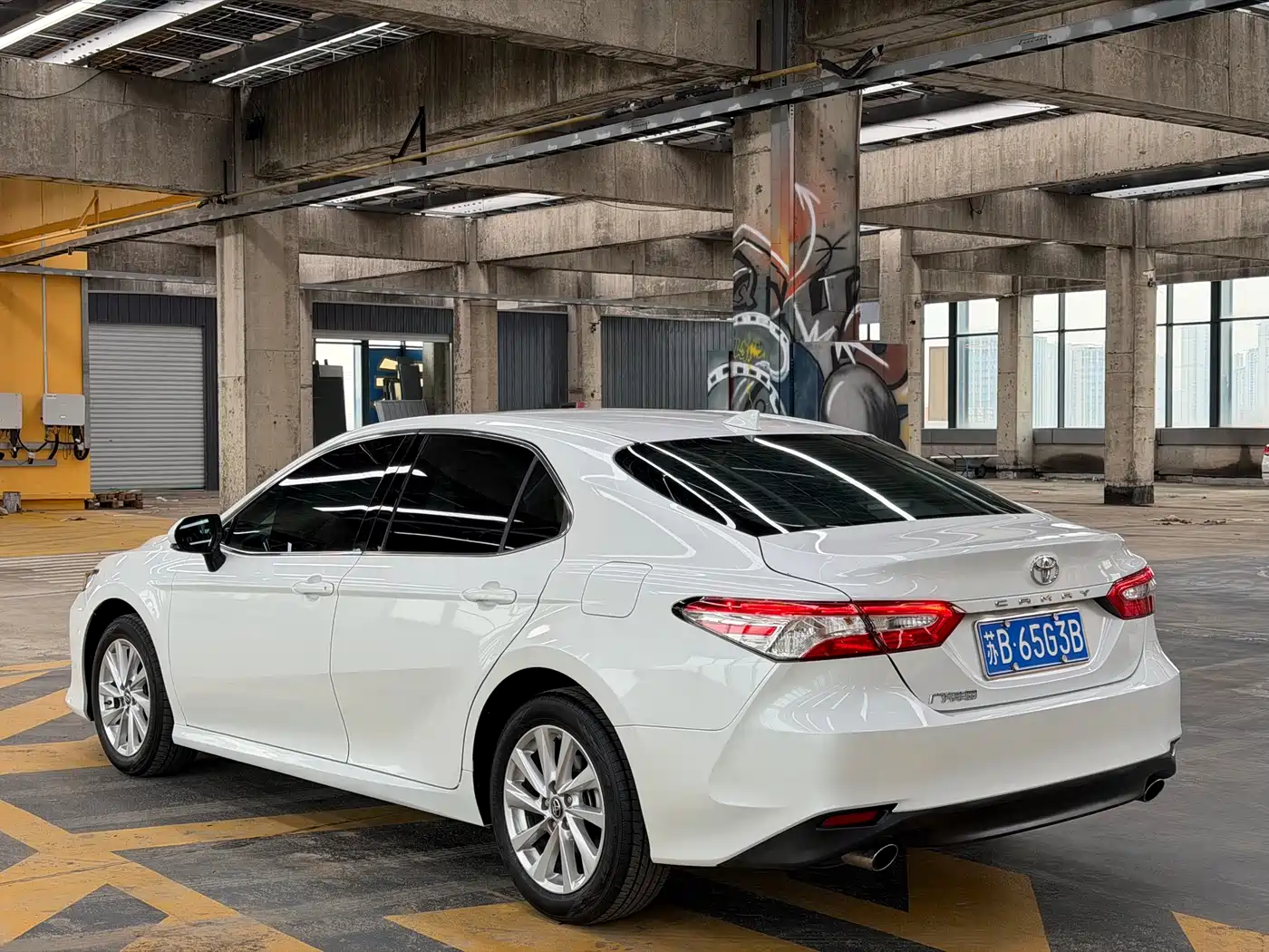 Toyota Camry 2024 2.0E Elite Edition фото 4