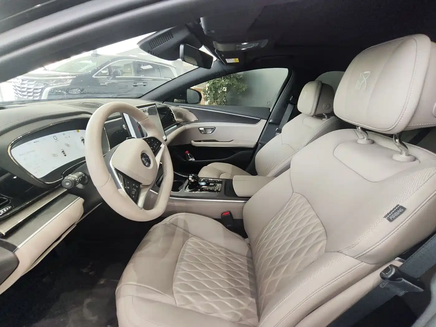 BYD Han 2025 DM-i Smart Driving Edition 125KM LiDAR Flagship фото 3