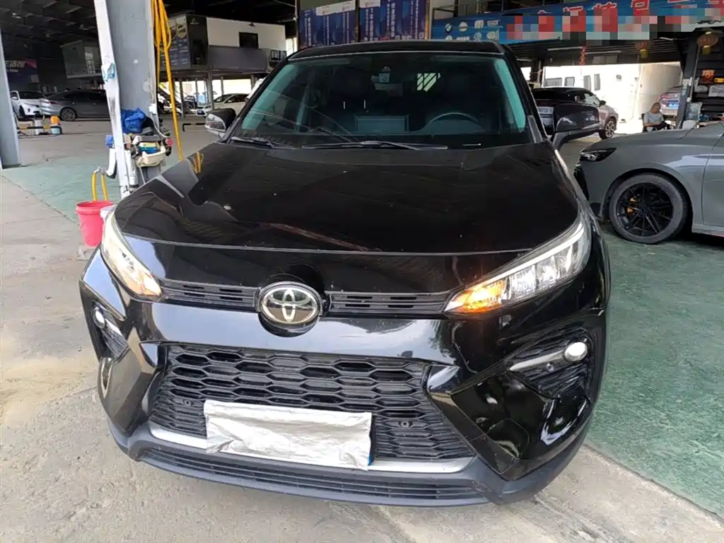 Toyota Wildlander 2020 2.0L CVT 2WD Luxury Edition фото 3