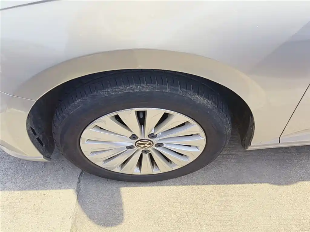 Volkswagen Lavida 2021 280TSI DSG Comfort Edition фото 23