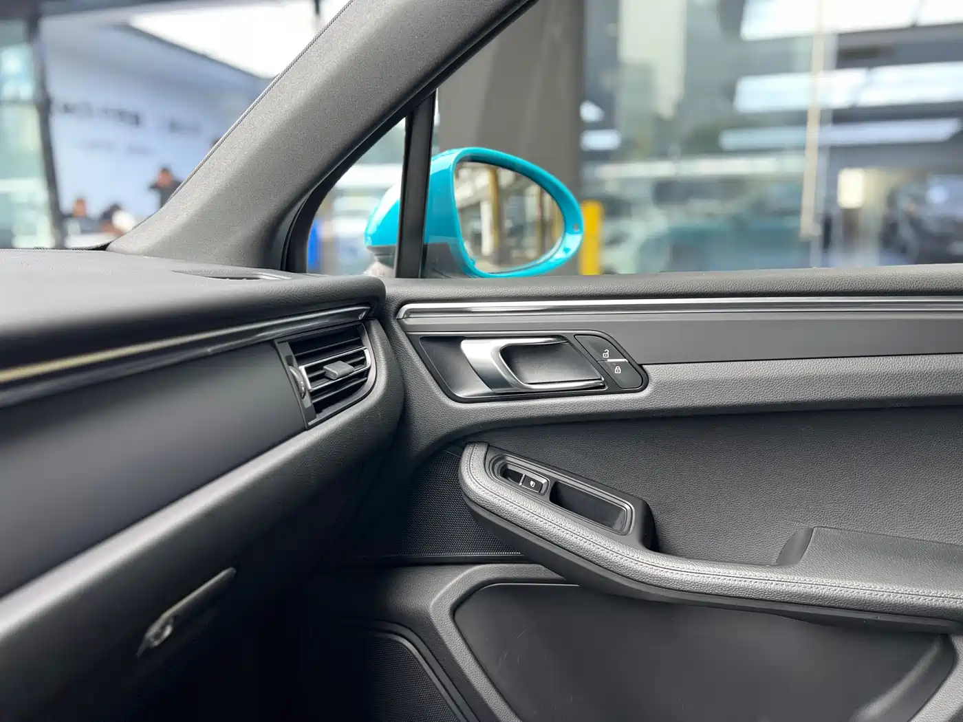 Porsche Macan 2021 Macan 2.0T фото 22