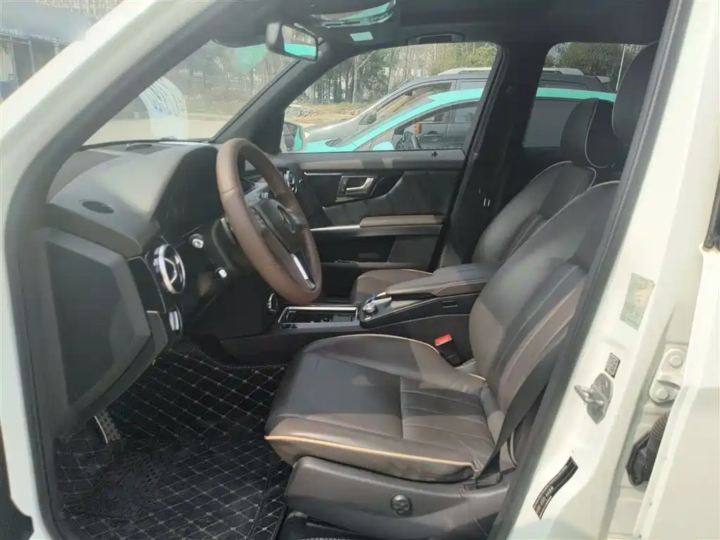 Mercedes-Benz GLK-Class 2013 Facelift GLK 300 4MATIC Luxury фото 11