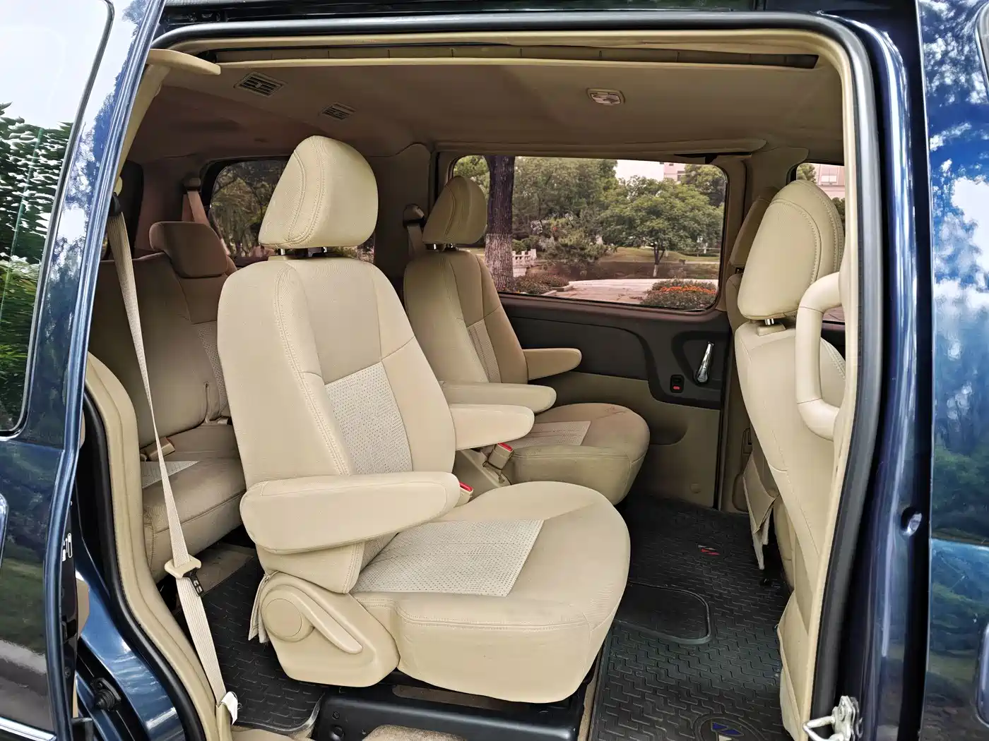 Buick GL8 2014 2.4L Comfort Edition фото 18