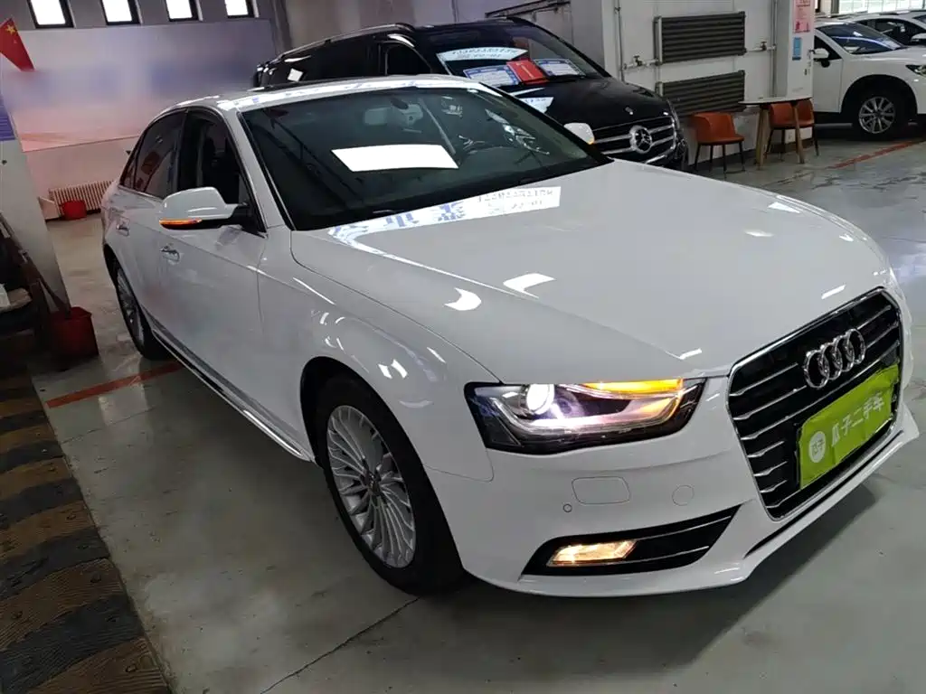 Audi A4L 2016 35 TFSI Collector's Edition Automatic Standard фото 4