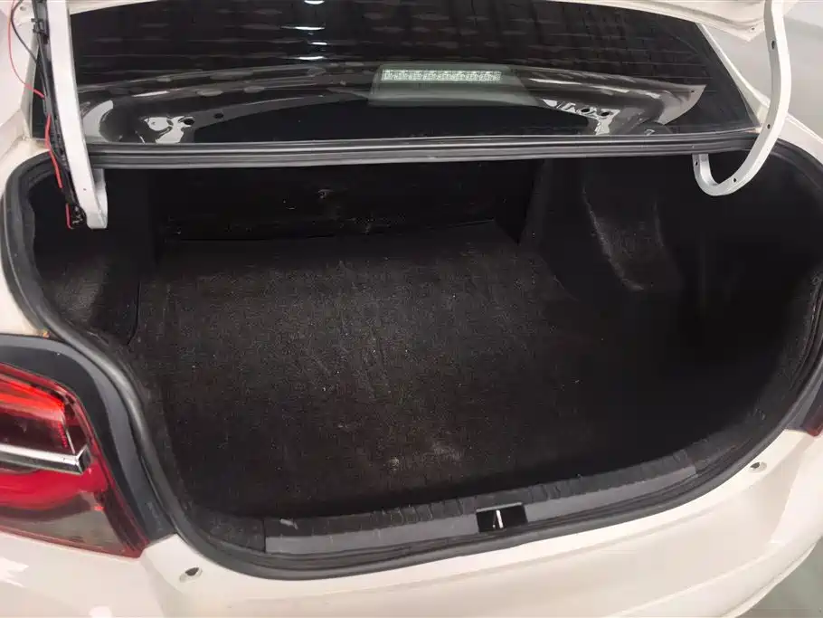 Toyota Vios 2022 1.5L CVT Venture CARE Edition фото 4