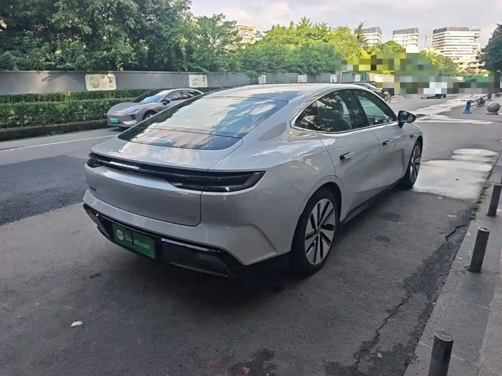 Geely Galaxy Galaxy E8 2024 2024 550km RWD MAX