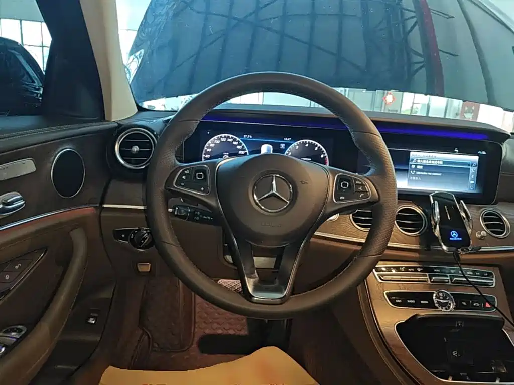 Mercedes-Benz E-Class 2018 Facelift E 300 L Luxury фото 11