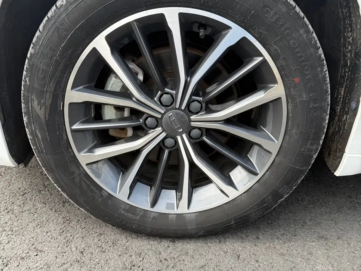 GEELY AUTOMOBILE XINGRUI