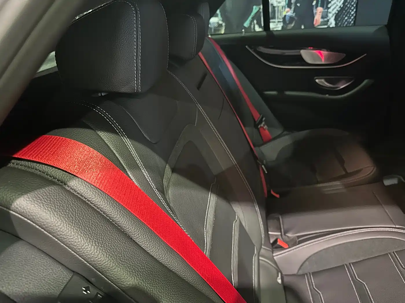 Mercedes-Benz AMG GT 2026 AMG GT 50 4-Door Coupe China Special Edition фото 9