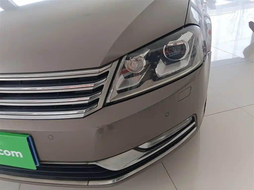Volkswagen Magotan 2013 1.8TSI Luxury фото 18