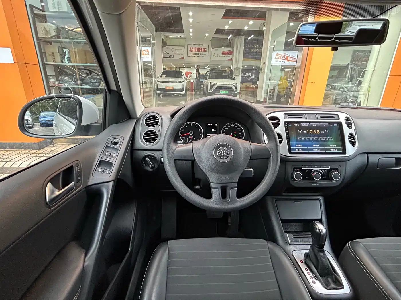 Volkswagen Tiguan 2016 280TSI Automatic 2WD Silk Road Fashion Edition фото 18