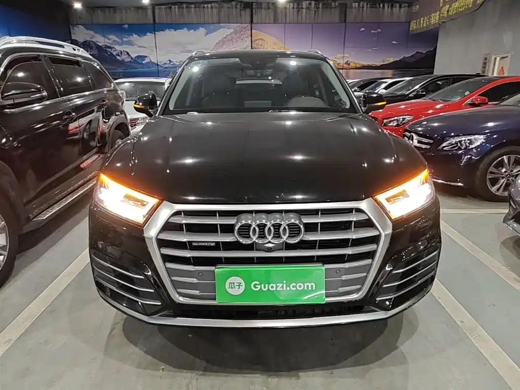 Audi Q5L 2020 45 TFSI Exclusive Fashion фото 3