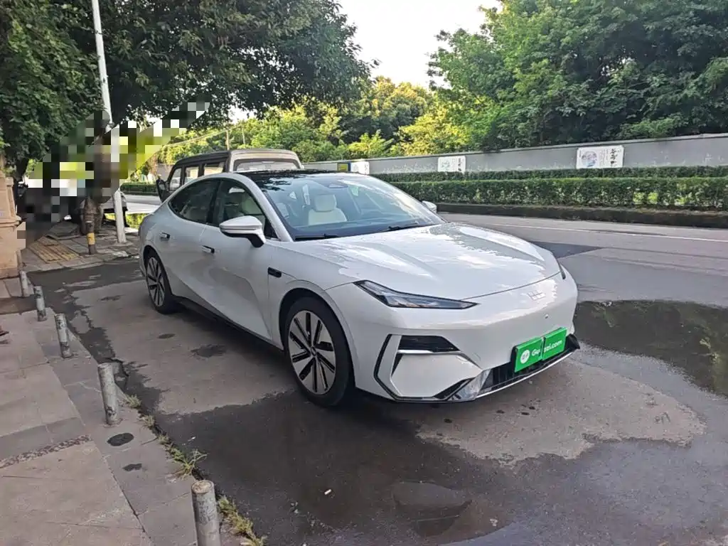 Geely Galaxy Galaxy E8 2024 2024 550km RWD MAX