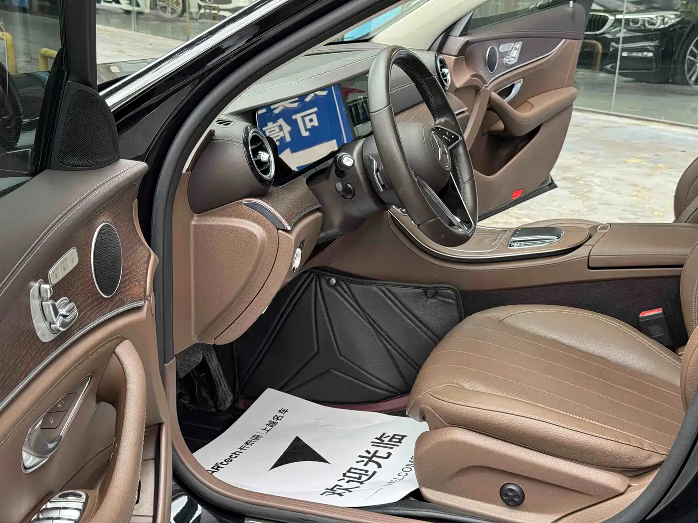 Mercedes-Benz E-Class 2023 E 300 L Fashion фото 5