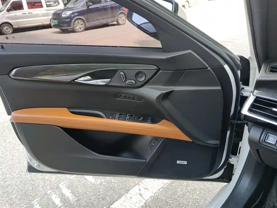 Cadillac CT6 2019 28T Luxury Model фото 7
