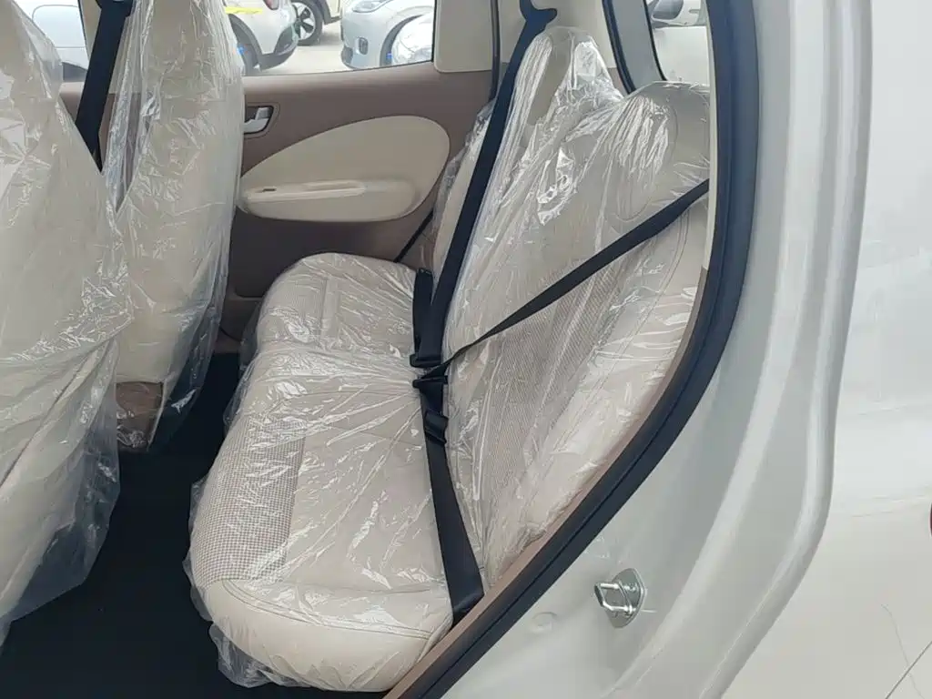 Wuling Motors Hongguang MINIEV 2026 2025 4-Door Advanced