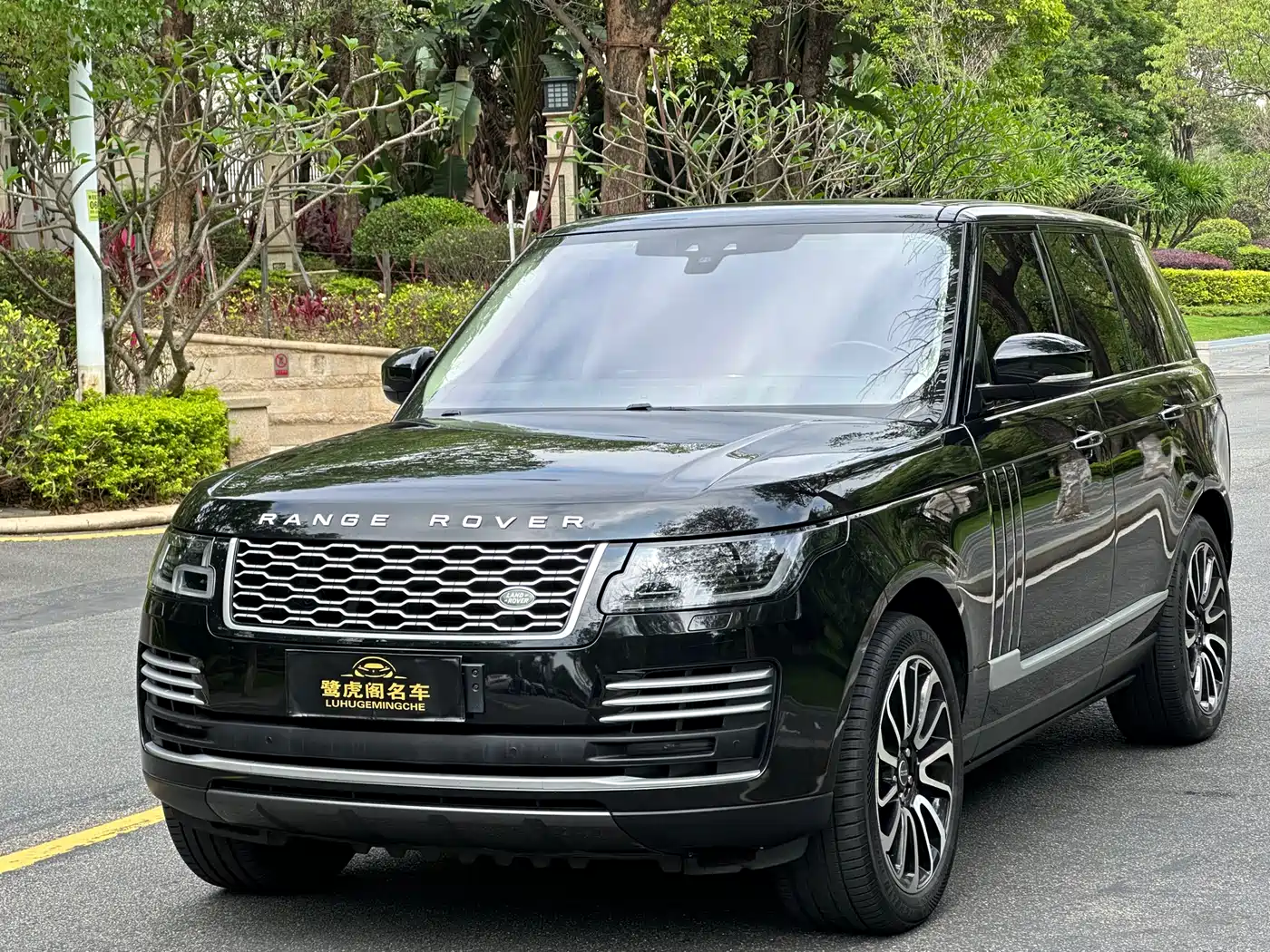 Land Rover Range Rover 2019 3.0 SCV6 Heritage Edition
