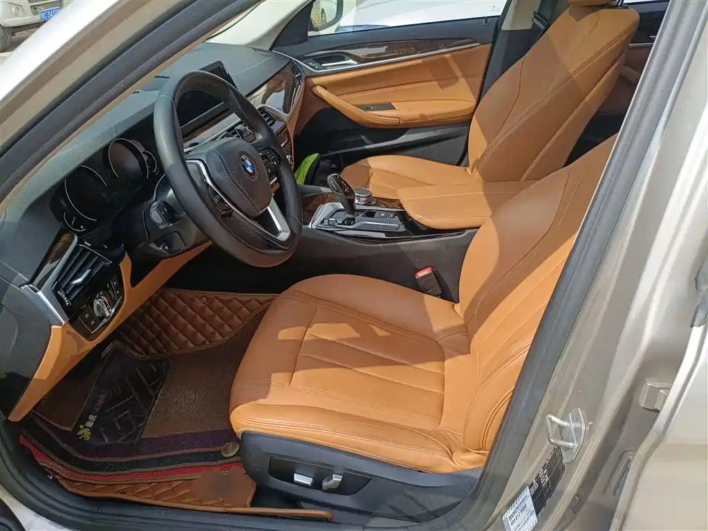 BMW 5 Series 2018 528Li Launch Special Edition фото 14