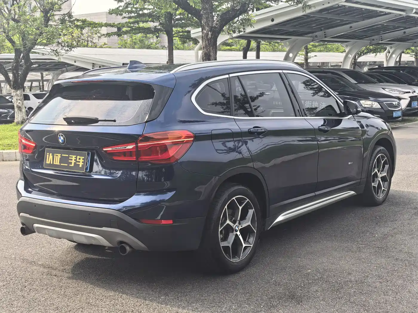 BMW X1 2016 sDrive20Li Luxury Model фото 14