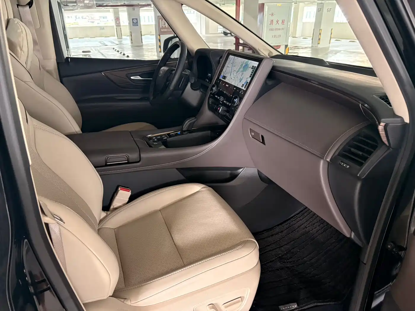 Toyota Alphard 2024 Hybrid 2.5L Prestige Edition фото 14