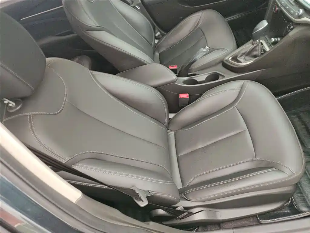 Buick Excelle 2021 Facelift 1.3T Auto Mild Hybrid Elite фото 25