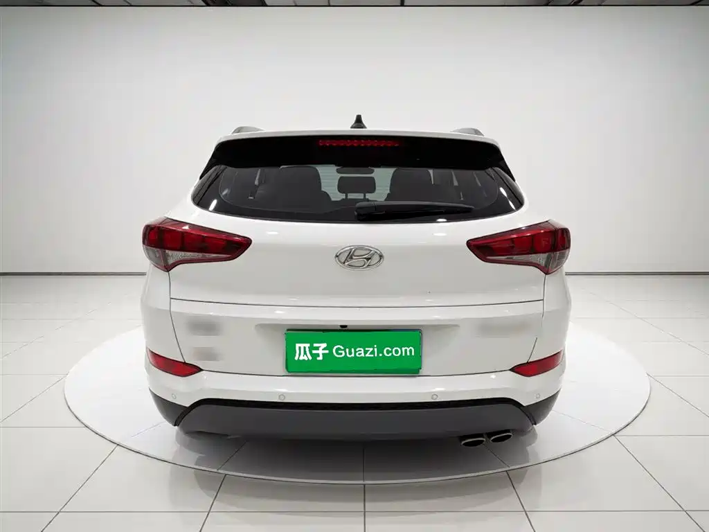 Hyundai Tucson 2018 1.6T DCT 2WD 15th Anniversary Special Edition фото 5